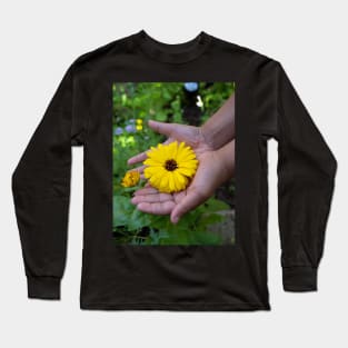 Kid holding a yellow flower in his hand Long Sleeve T-Shirt